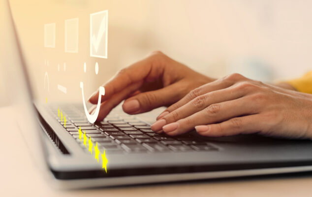 Workleap review concept showing employee feedback ratings and engagement metrics on a laptop